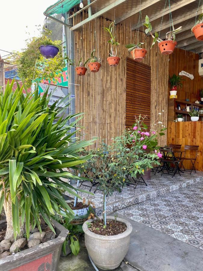Huong Quynh Homestay 하이퐁 외부 사진